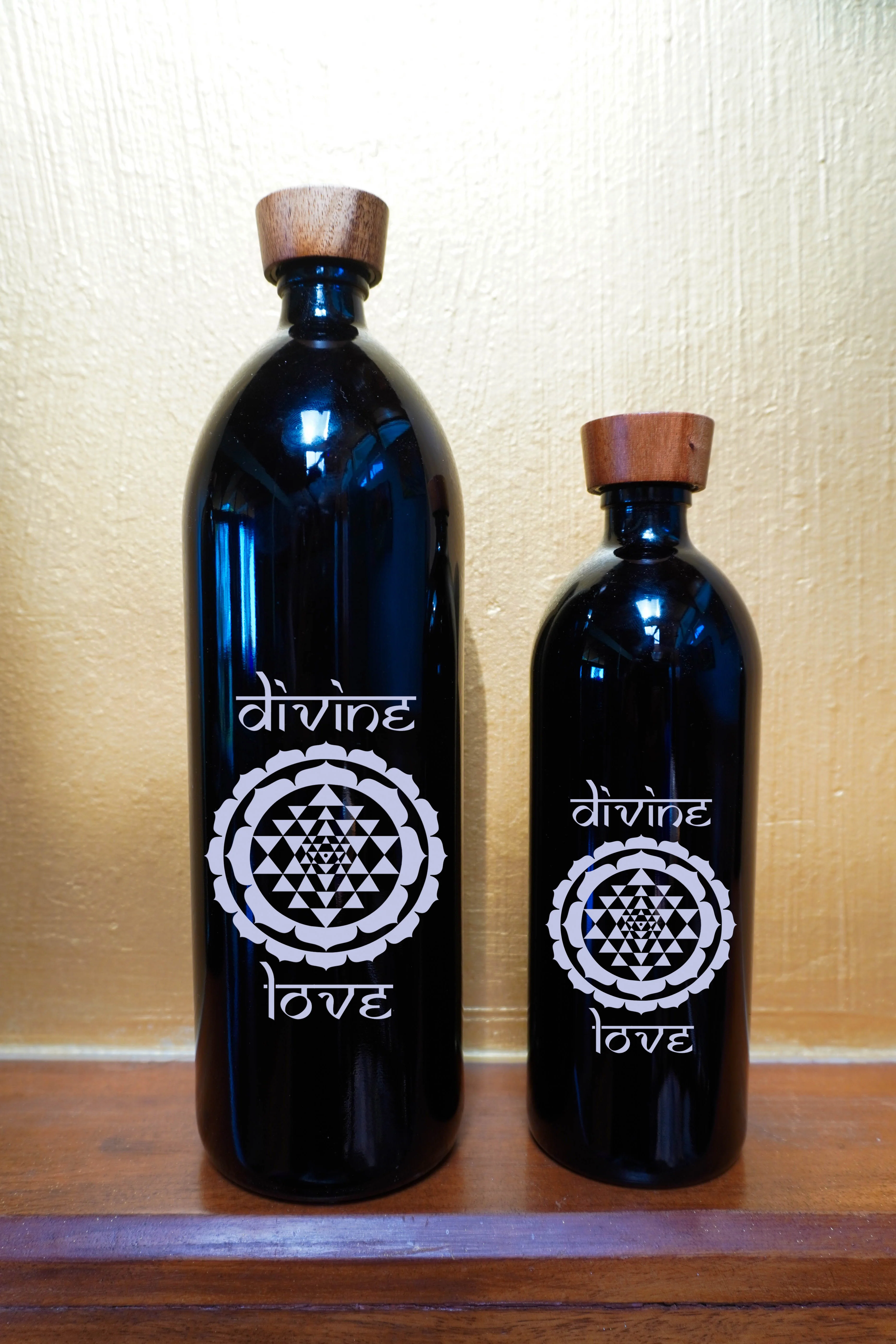 Miron Glass Water Bottles - Image 13