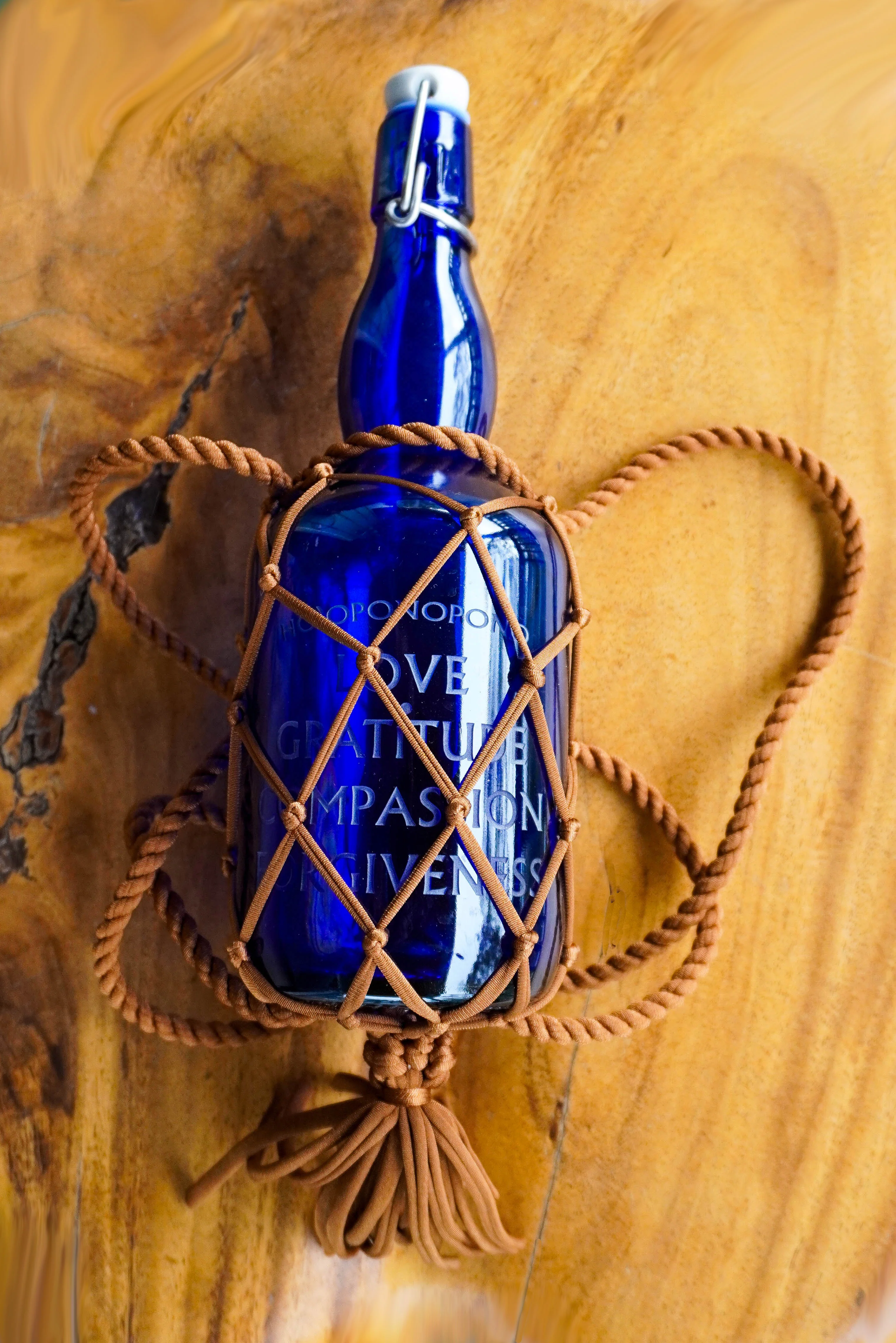 String Bottle Holder ~ BackPack w/Tassel - Image 11