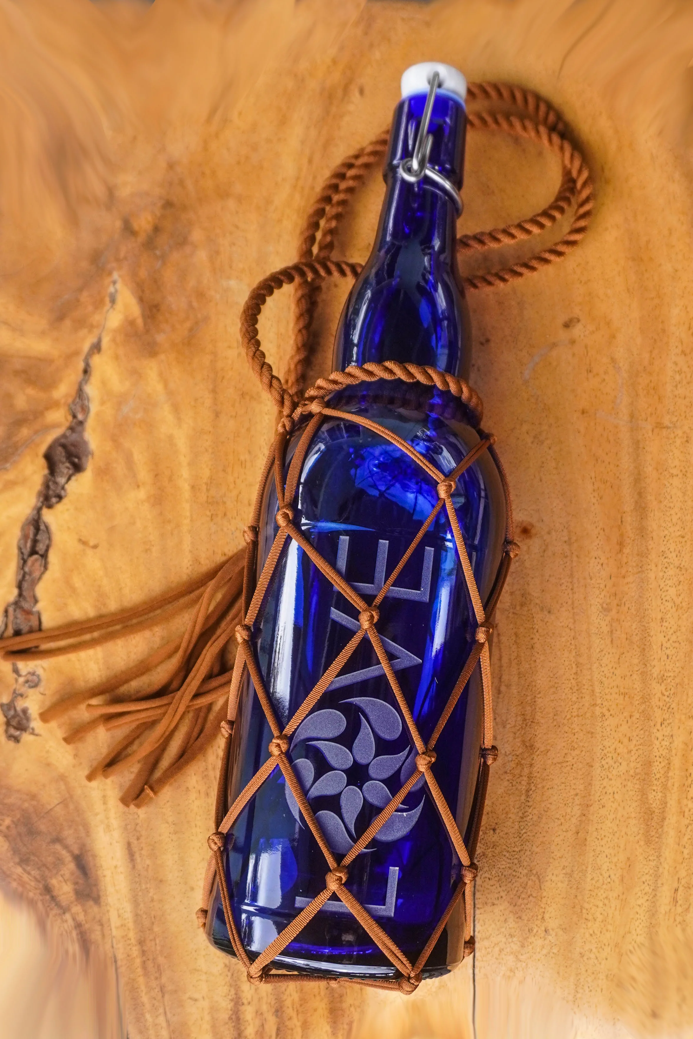 String Bottle Holder ~  Over the Shoulder - Image 12
