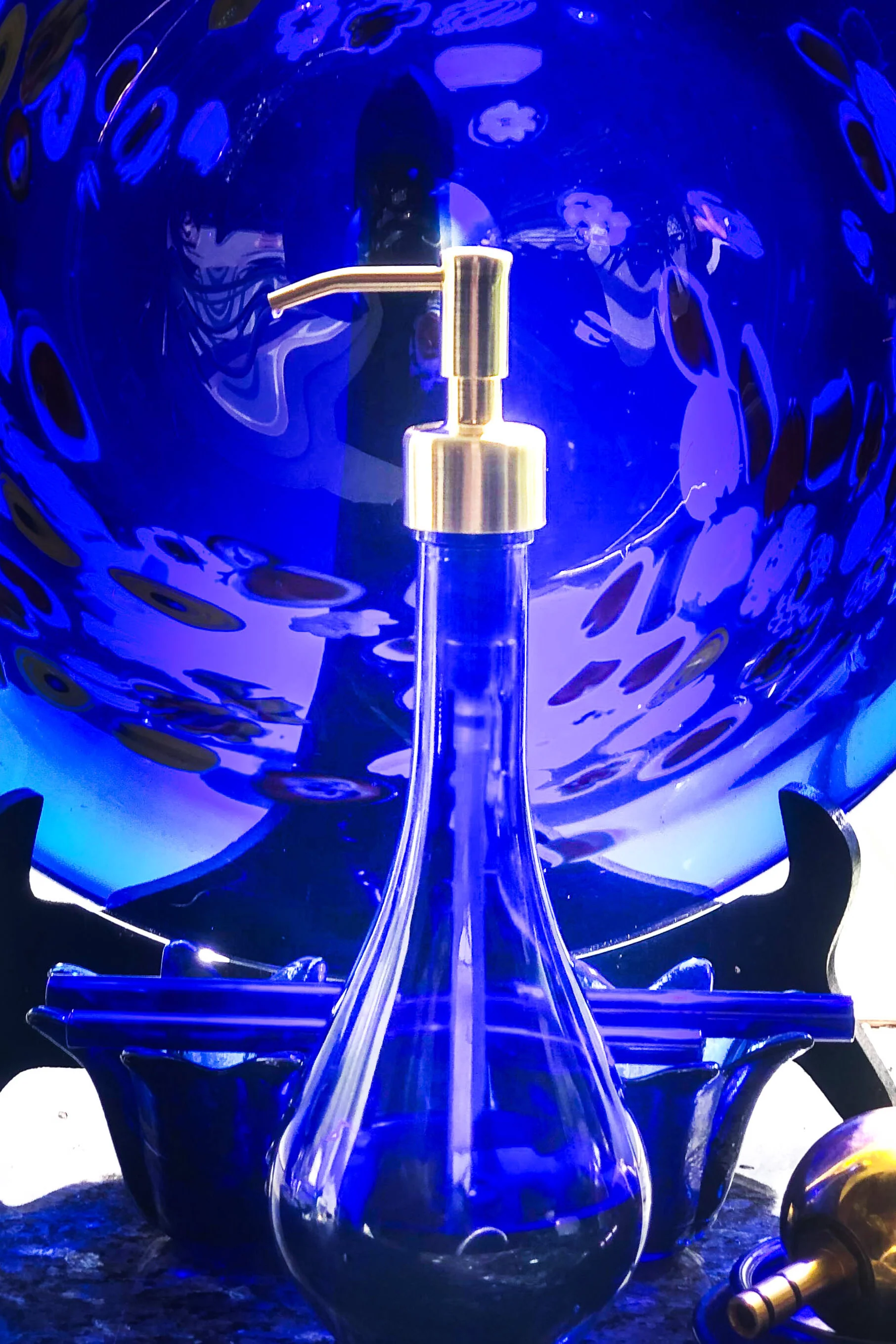 Genie SMALL Bottle Gold - Image 4